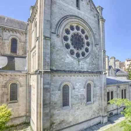 Le Cathedrale Argenteuil